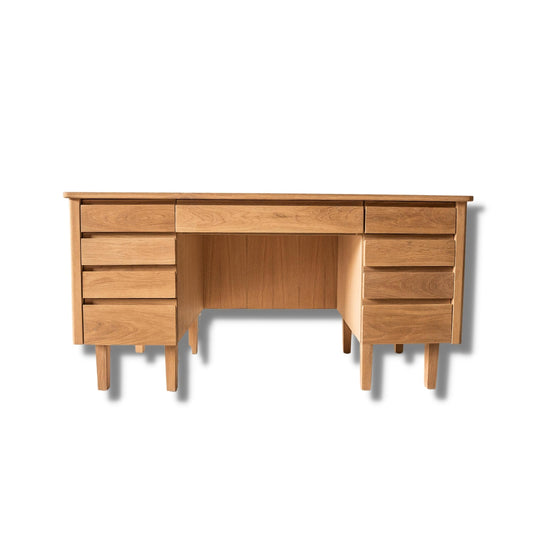 MOUTON DRESSER